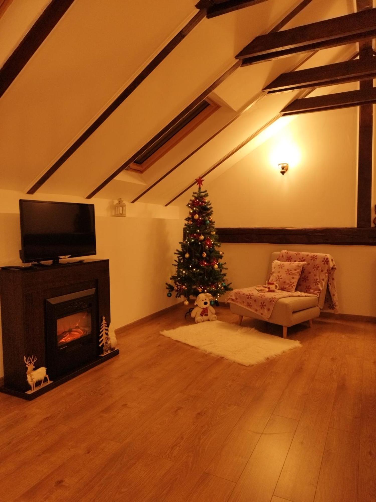 Casa De Vacanta Ayan Hărman Buitenkant foto